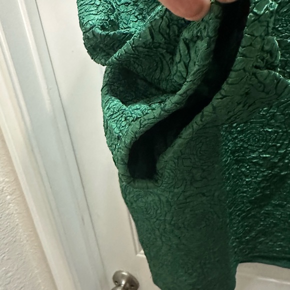 Hyacinth House Green Textured Blouse with ballon sleeves 2XL - Picture 2 of 4